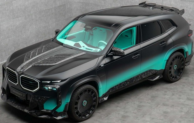 سيارة BMW X M 