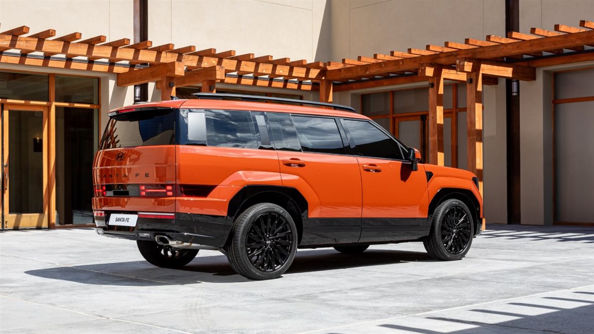 هيونداي سنتافي 2025