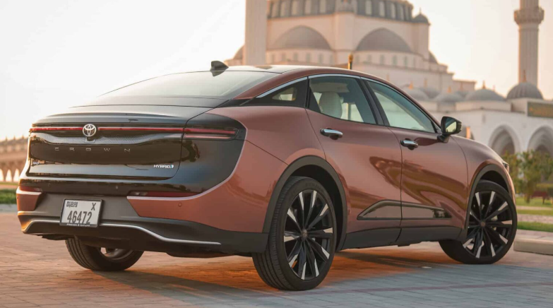 تويوتا كراون 2026