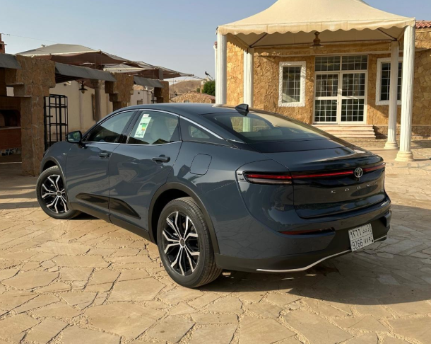 تويوتا كراون برستيج 2026