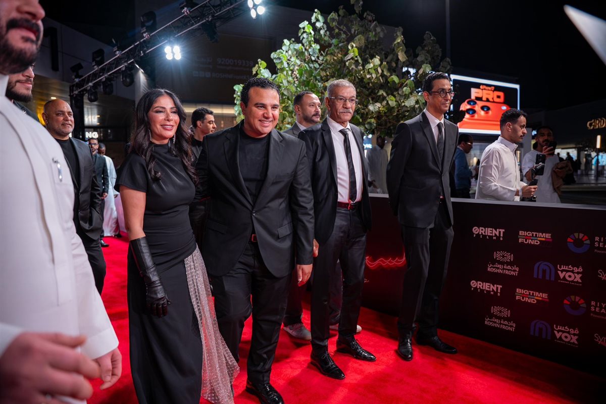 عرض فيلم الست بالرياض<br>