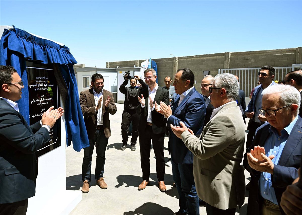 رئيس الوزراء يفتتح مصنع بيرل بولى يوريثان لتوطين الصناعات الكيماوية المتطورة