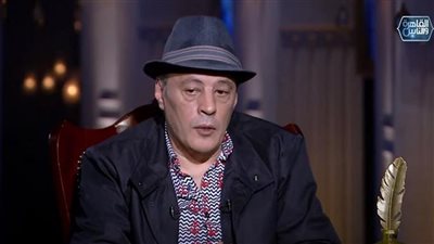 عمرو عبد الجليل يعلن وفاه شقيقه: 