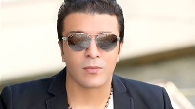 أزمة الدولار..مصطفى كامل في فيلم 