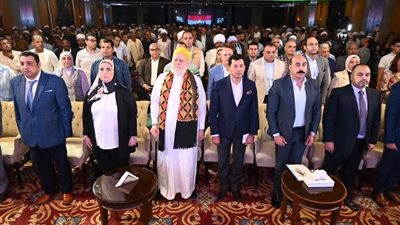 مبادرة صعيد بلا ثأر.. محافظ أسوان يتعاون مع وزيرًا التضامن والشباب