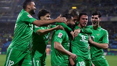 ريال بيتيس يحقق رقمًا تاريخيًا ويصل لـ2500 هدف فى الدورى الإسبانى