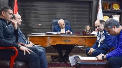 نظراً لمجهوده.. عقد جديد لمدرب الفريق معتمد جمال