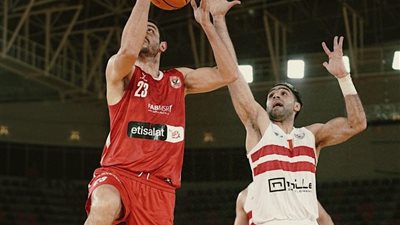 كرة سلة: الأهلي يسيطر على المباراة ويفوز على الزمالك بفارق كبير في دوري السوبر