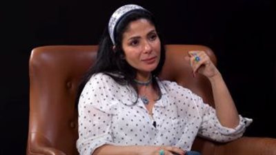 منى زكى تنعى شقيق زوجها أحمد حلمى