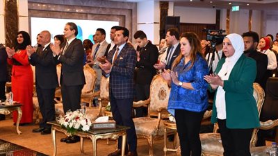 وزير الرياضة يفتتح النسخة الثالثة للقيادات الشبابية الإعلامية