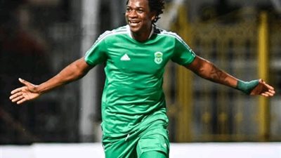 مصيلحي يكرم مابولولو هداف الاتحاد السكندري بعد التألق فى الكان