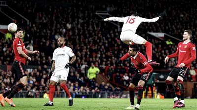 مانشستر يونايتد يتعادل سلبيًا مع إشبيلية في مباراة مثيرة