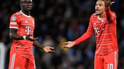 علامات على وجه ساني تشير لتعرضه للكمة من ماني خلال المشاجرة