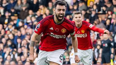 مانشستر يونايتد يفقد خدمات قائده أمام ليفربول في الدوري