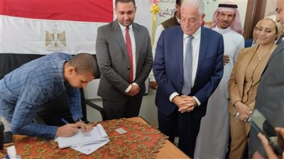 محافظ جنوب سيناء يدلي بصوته في الانتخابات الرئاسية