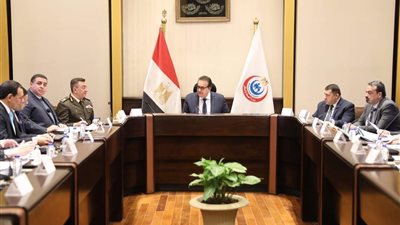 وزير الصحة يترأس اجتماع مجلس إدارة صندوق مواجهة الطوارئ الطبية