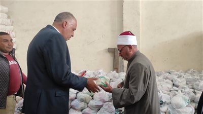 الأوقاف: توزيع 24 طن سلع غذائية ضمن مشروع صكوك الإطعام