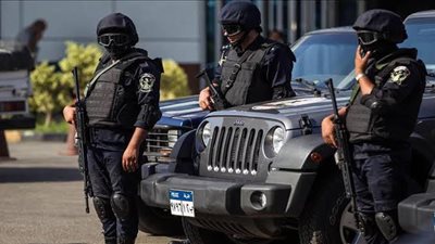 ضبط تشكيل عصابي بتهمة تزوير الكارنيهات فى القاهرة