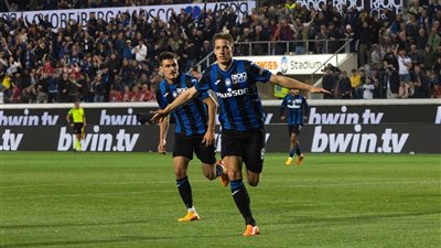 أتالانتا تُعيد الحياة لإنتر وميلان.. ومنافسة الأبطال تشتعل