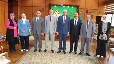 لأول مرة فى مصر .. نجاح علاج أول حالتين لأورام البروستاتا بتقنية العلاج الإشعاعي بجامعة المنوفية (صور)