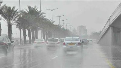 «الداخلية» تُعلن رفع درجات الاستعداد القصوي لمواجهة الأمطار بالمحافظات