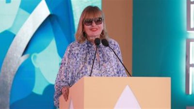 يسرا تفتتح حفل مهرجان الجونة السينمائي في دورته السادسة