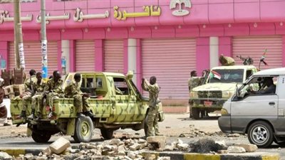 القاهرة الإخبارية: اشتباكات بين الجيش السوداني والدعم السريع في الخرطوم  