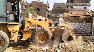 حملات مكبرة على مدينة إسنا بالأقصر لإزالة التعديات