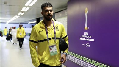 المعيوف يلقي باللوم على الحظ في مواجهة الأهلي