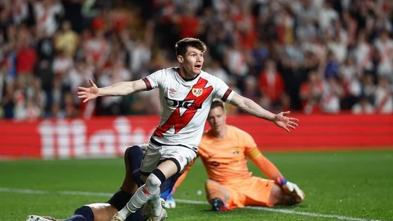 AAED23C9-B9B4-4E0B-9278-84BFAD04C412||