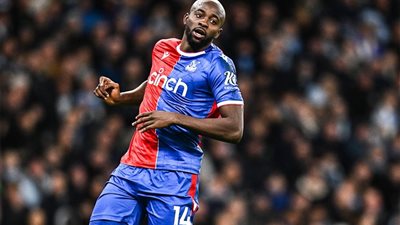 مانشستر سيتي وتعثر جديد في تعادل أمام كريستال بالاس