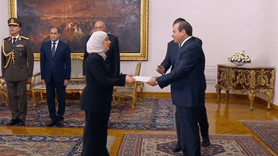 السيسي يتسلم أوراق اعتماد عدد من السفراء الجدد لدى مصر (فيديو)