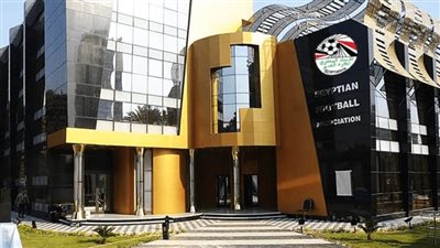 اعلامي يفجرها: يجب على اتحاد الكرة تقديم استقالته بعد أزمة السوبر