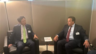 «وزير الصحة» يعقد اجتماعا مع نظيره السنغافوري لبحث أوجه التعاون