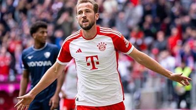 هاري كين يسجل الهاتريك الأول له مع بايرن ميونخ