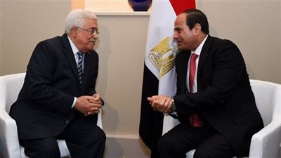 الرئيس الفلسطيني يهنئ السيسي بفوزه بولاية رئاسية جديدة