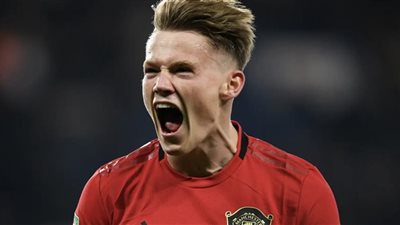 رأي ماكتوميناي في اللقاء مع ليفربول: تعادل لا يُرضي ودعم قوي للمدرب