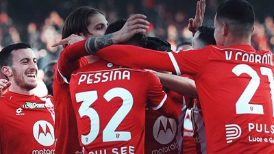 مونزا يقسو علي ميلان برباعيه في الدوري الايطالي 