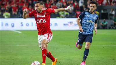 في الدقيقة 96.. الأهلي يسجل الهدف الأول في شباك بيراميدز