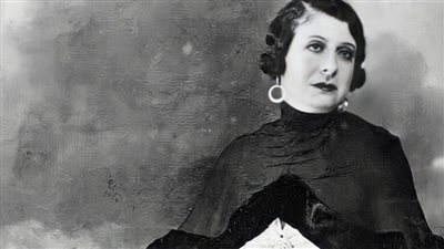 منيرة المهدية.. لقبت بـ سلطانة الطرب وأول من يقف على المسرح