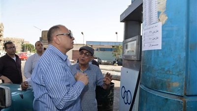 محافظ أسيوط في جولة تفقدية لمتابعة التسعيرة الجديدة