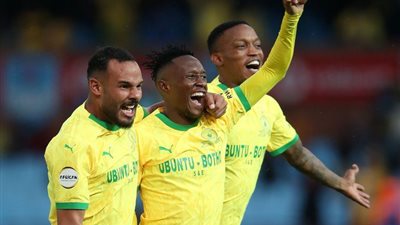 ويليامز يقود صنداونز للتأهل لنصف نهائي دوري أبطال إفريقيا 