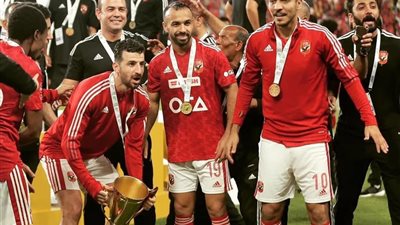 طبيب الأهلي يُلمح إلى تحسن حالة متولي ويثير آمال الجماهير