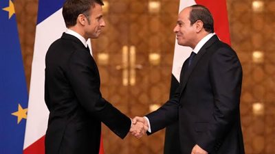 السيسي يؤكد لماكرون ضرورة وقف العمليات العسكرية في غزة