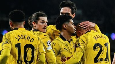 بوروسيا دورتموند يتعادل امام أيندهوفن في دوري ابطال اوروبا 