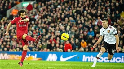 بهدفه أمام مانشستر يونايتد.. صلاح يواصل تحطيم الأرقام القياسية في الدوري الإنجليزي