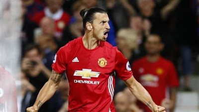 هل تمتلك خبرة تين هاج ما يلزم لمواجهة نجوم مانشستر؟ إبراهيموفيتش يعبر عن شكوكه