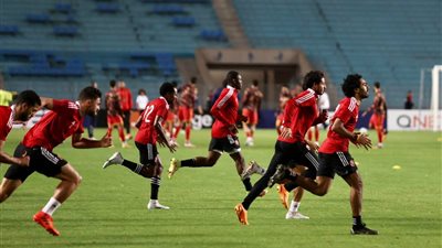 تاو يبدع بأول 8 دقائق من اللقاء ويحرز هدفًا مهمًا للأهلي ضد الترجي