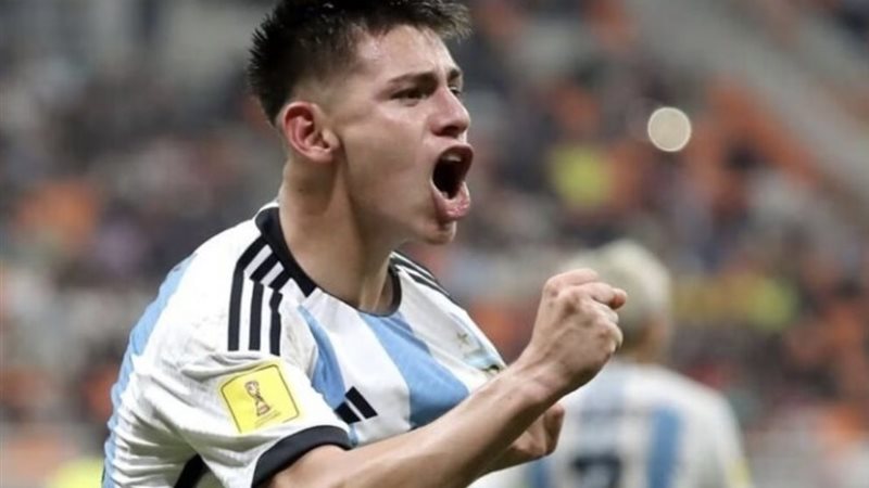 FED19B06-E6CE-426F-84A0-39598FD97980