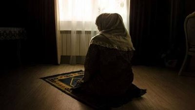 ركعتان بلا خطبة.. كيفية أداء صلاة العيد في المنزل